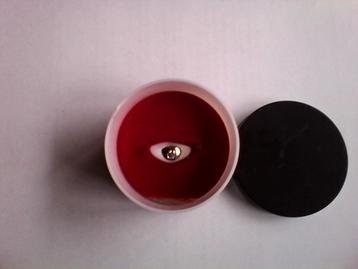 Witgouden pinkring beschikbaar voor biedingen