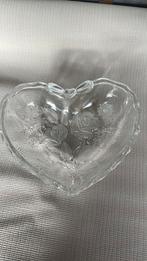 Mikasa hartvormige schaal, Ophalen of Verzenden, Zo goed als nieuw, Glas, Schaal