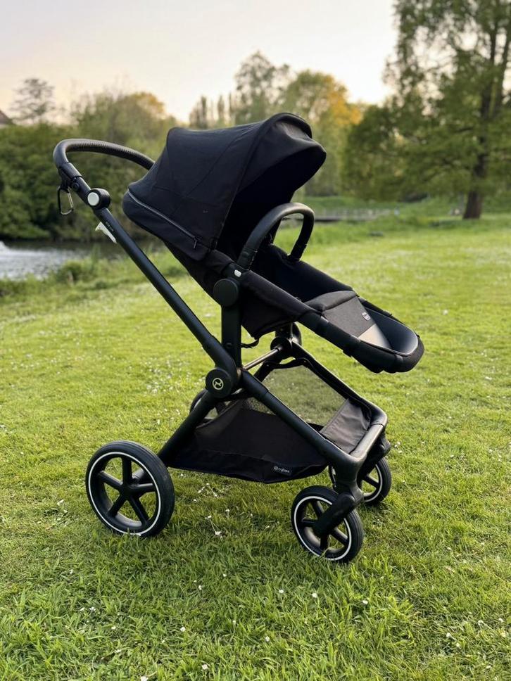 Poussette Cybex EOS 2-en-1 – Comme neuve, Enfants & Bébés, Poussettes & Combinaisons, Comme neuf, Poussette, Autres marques, Voiture duo