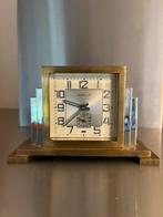 Reveil artdeco LIP, Ophalen