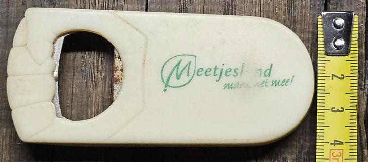 Ouvre-bouteille Meetjesland
Il s'agit d'un, Collections, Marques & Objets publicitaires, Enlèvement ou Envoi