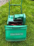 Zelfrijdende maaier, Tuin en Terras, Grasmaaiers, Ophalen, Elektrische grasmaaier, Zo goed als nieuw, 30 t/m 39 cm