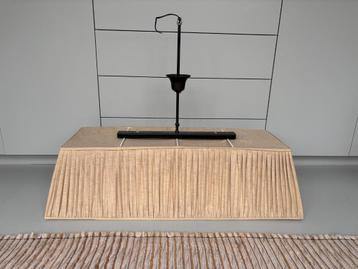 Landelijke luster, licht conisch beschikbaar voor biedingen