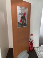 Reclamepaneel, Ophalen