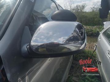 Buitenspiegel links van een Toyota Tundra beschikbaar voor biedingen