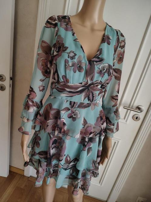 kleedje van rinascimento, Kleding | Dames, Jurken, Zo goed als nieuw, Maat 36 (S), Knielengte, Verzenden