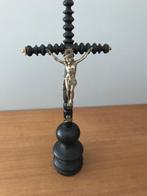 Kruisbeeld, Ophalen