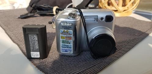 Nikon Coolpix 4300 - Appareil photo numérique - 4,0 Mégapix, TV, Hi-fi & Vidéo, Appareils photo numériques, Enlèvement ou Envoi