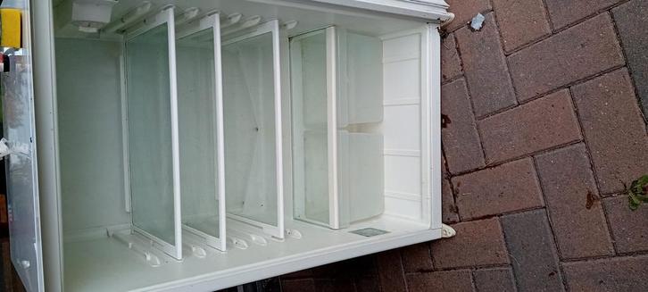 Inbouwfrigo, Elektronische apparatuur, Koelkasten en IJskasten, Gebruikt, Ophalen