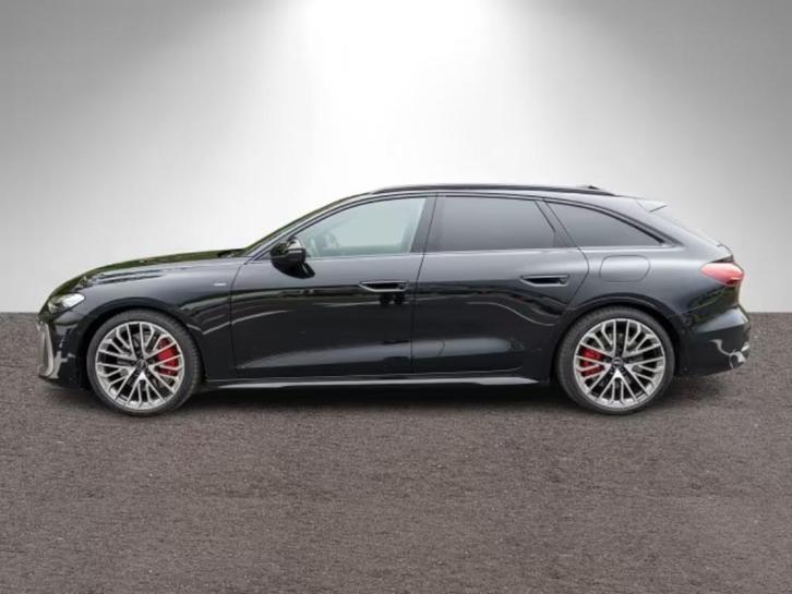 NEW MODEL A5 AVANT PLUG IN 367PK S-EDITION TECH+/MASS/20/PAN, Auto's, Audi, Bedrijf, Te koop, A5, 360° camera, 4x4, ABS, Achteruitrijcamera