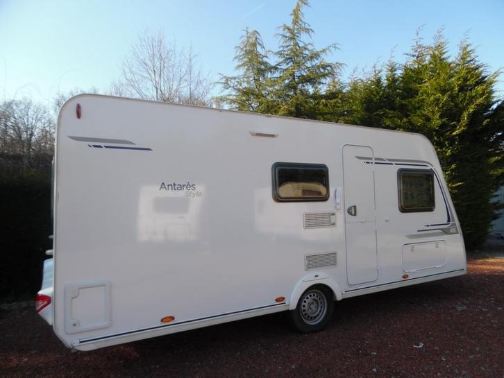 CARAVELAIR ANTARES STYLE 496 2016 ETAT EXCEPTIONNEL !!!, Caravans en Kamperen, Caravans, Bedrijf, tot en met 6, 1000 - 1250 kg
