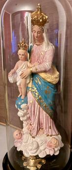 Vierge Marie et enfant jesus couronnés sous globe, Enlèvement