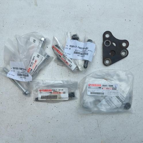 Complete set nieuwe motorbouten voor Yamaha XT600 + steunen, Motoren, Onderdelen | Yamaha, Nieuw, Ophalen of Verzenden