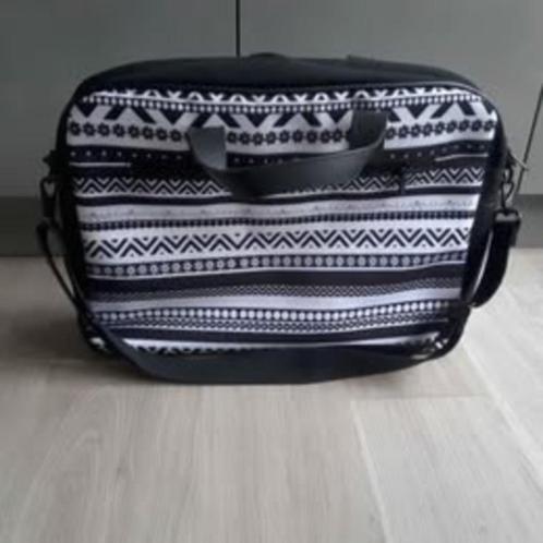 computertas, Computers en Software, Laptoptassen, Nieuw, Schoudertas, 15 inch, Ophalen