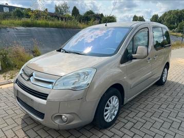 Citroën Berlingo/1.6HDI/2011/272.000 km/carnet/Euro5/1e Pro beschikbaar voor biedingen