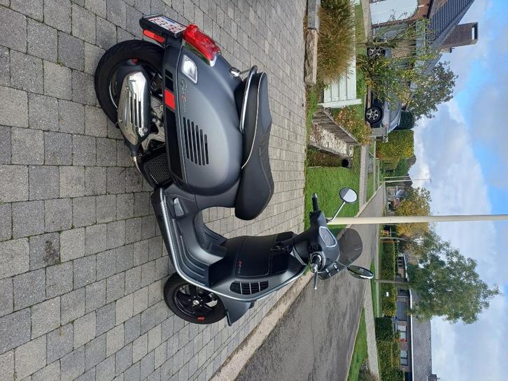 Vespa Piaggio gts 125, Motoren, Motoren | Piaggio, Particulier, Scooter, 11 kW of minder, 1 cilinder, Minimaal motorrijbewijs A1