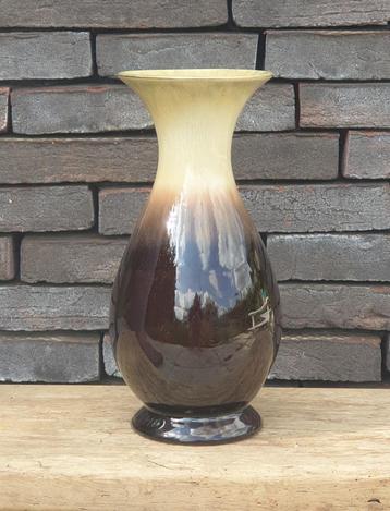 Vintage vaas (Germany) beschikbaar voor biedingen