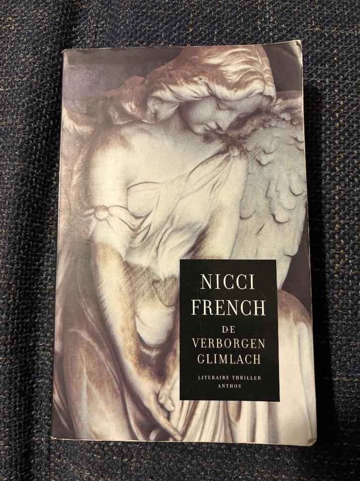 Nicci French : de verboden glimlach, Livres, Thrillers, Utilisé, Pays-Bas, Enlèvement ou Envoi