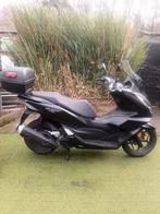 SCOOTER  HONDA 125 PCX, Fietsen en Brommers, Ophalen, Overige modellen, 125 cc, Zo goed als nieuw