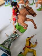 Lot figurines britains cowboys vintage, Envoi