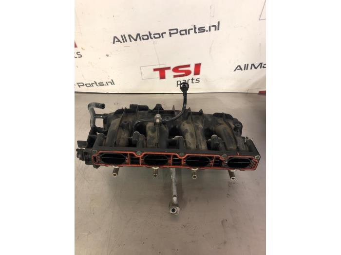 Inlaatspruitstuk van een Volkswagen Golf, Auto-onderdelen, Motor en Toebehoren, Volkswagen, Gebruikt, 3 maanden garantie, Ophalen of Verzenden