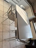 Te koop tafel met vier stoelen, Ophalen, Gebruikt