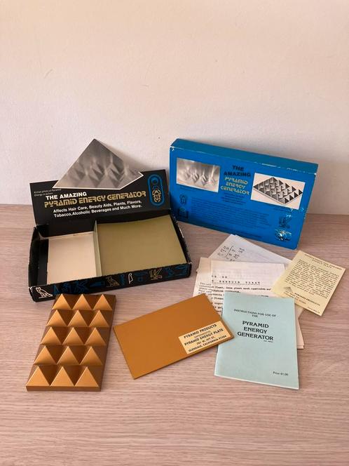 Pyramid Energy Generator, Antiek en Kunst, Curiosa en Brocante, Ophalen of Verzenden