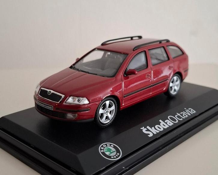 Skoda Octavia II Combi - 2004 -, Hobby & Loisirs créatifs, Voitures miniatures | 1:43, Neuf, Voiture, Autres marques, Enlèvement ou Envoi
