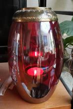 Grote rode theelichthouder in glas en metaal., Huis en Inrichting, Overige materialen, Ophalen of Verzenden, Zo goed als nieuw