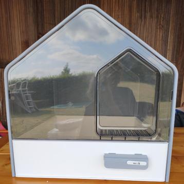 Kattenhuis - Prima staat. Amper gebruikt. beschikbaar voor biedingen
