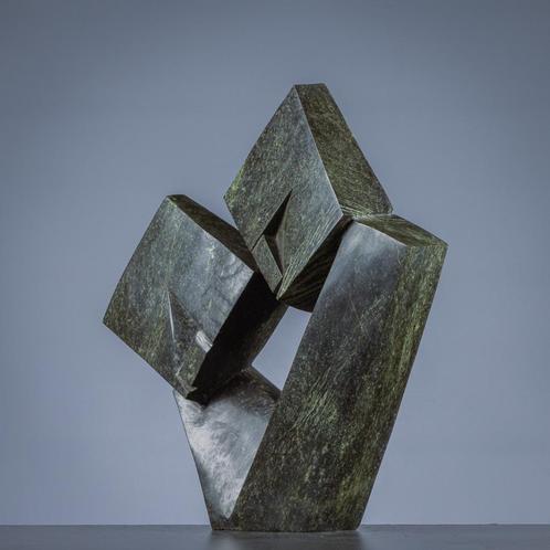 Geomatric faces - Head to head - C. Makare, Antiek en Kunst, Curiosa en Brocante, Ophalen of Verzenden