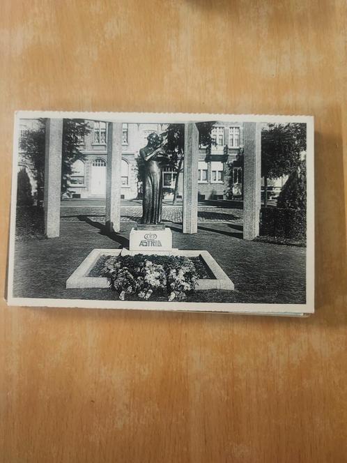 Ieper standbeeld koningin Astrid, Verzamelen, Postkaarten | België, Ophalen of Verzenden