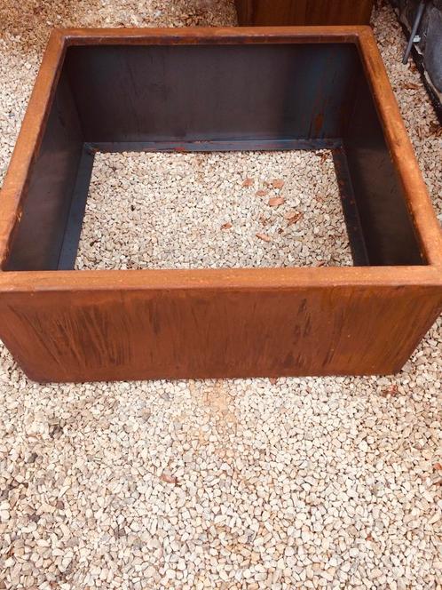 Jardiniere en 3 mm d’epaisseur acier corten, Tuin en Terras, Bloembakken en Plantenbakken, Zo goed als nieuw, Tuin, Ophalen