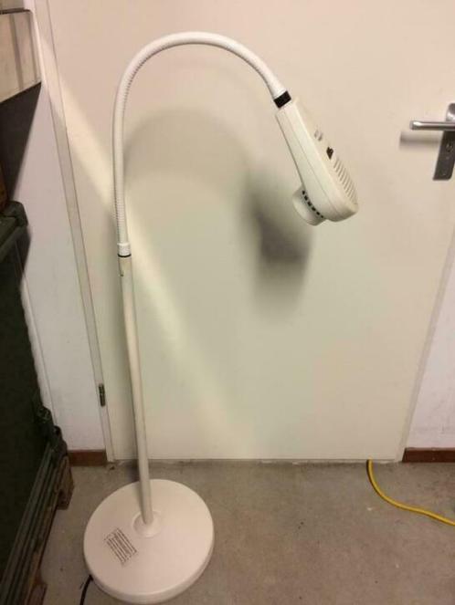 Medische onderzoekslamp Welch Allyn staand model, Diversen, Verpleegmiddelen