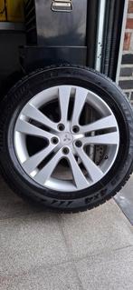 Winterbanden op 17" velg - Mitsubishi Outlander, Auto-onderdelen, Banden en Velgen, Ophalen, Banden en Velgen, 17 inch, Winterbanden