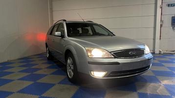 Ford Mondeo Ghia 2.0 TDCI année 2004 188000km Climatiseur en