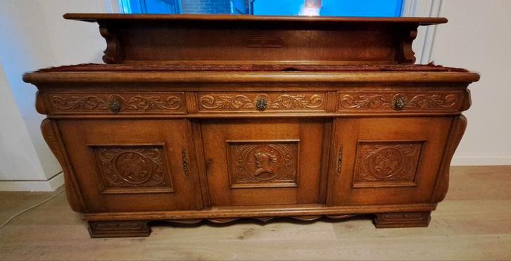 Antieke dressoir met opzetstuk, Huis en Inrichting, Kasten | Dressoirs, Ophalen