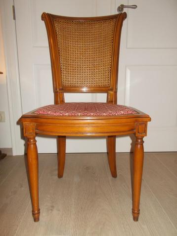 Set 4 stoelen Kerselaar rug in vlechtwerk vintage staat =50€ beschikbaar voor biedingen