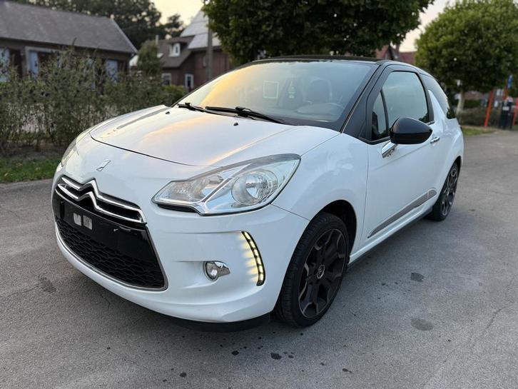 Citroen DS3. 1.2i navi airco, Auto's, Citroën, Bedrijf, Te koop, DS3, Boordcomputer, Benzine, Handgeschakeld, Zwart, Ophalen