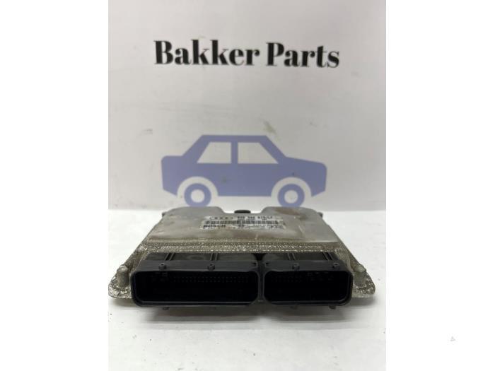 Ordinateur gestion moteur d'un Audi A4, Autos : Pièces & Accessoires, Électronique & Câbles, Audi, Utilisé, 3 mois de garantie