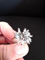 Ring met kleine pareltjes, Ophalen of Verzenden, Zo goed als nieuw, Dame, Met parel