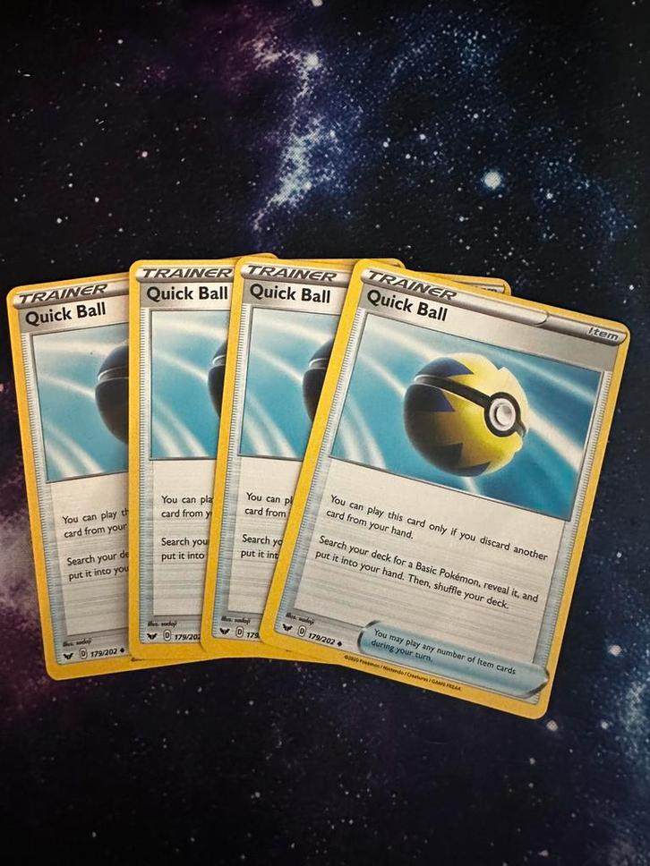 4x quick ball, Hobby en Vrije tijd, Verzamelkaartspellen | Pokémon, Zo goed als nieuw, Meerdere kaarten, Ophalen of Verzenden