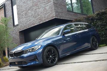 BMW 318 iA Touring LED/LiveCockpit/Carplay/18"M-Velg/ACC beschikbaar voor biedingen