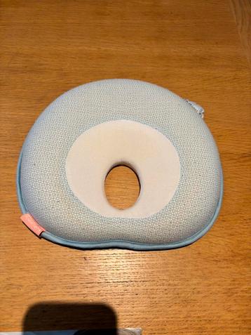 Babymoov lovenest + Fresh ergonomisch kussen baby beschikbaar voor biedingen