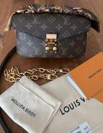 Louis Vuitton Tas handtas Pochette metis east west monogram, Ophalen of Verzenden, Nieuw, Bruin, Handtas