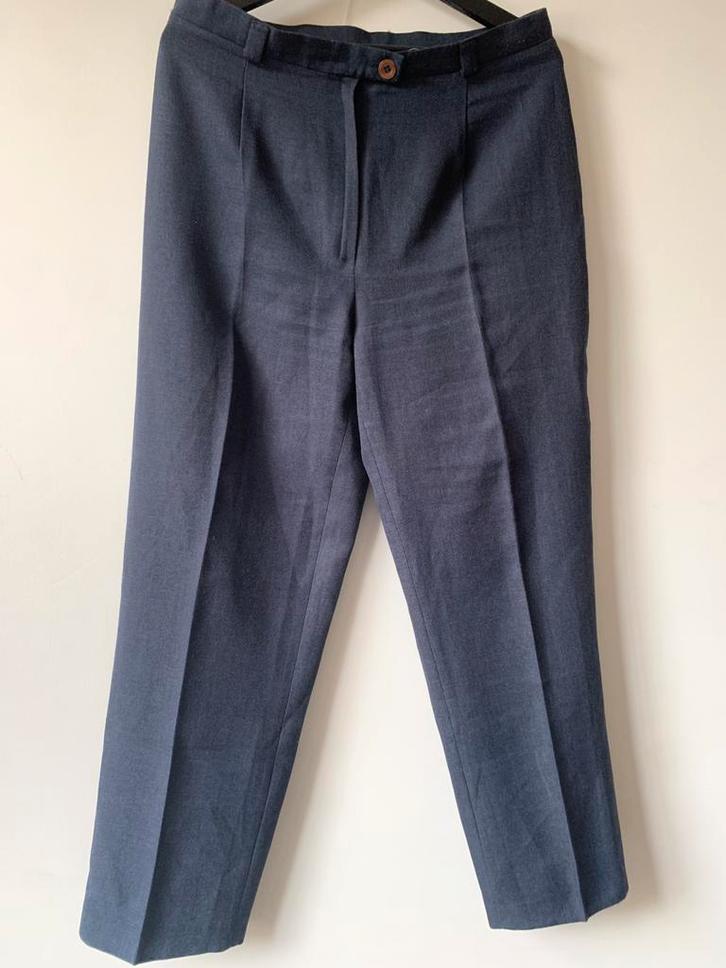 Donkerblauwe broek ontworpen door Jose Pedro Zotano, Kleding | Dames, Broeken en Pantalons, Gedragen, Blauw, Ophalen of Verzenden