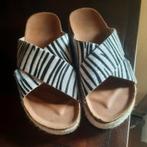 Zebra slippers maat 39 Trend One, Kleding | Dames, Ophalen of Verzenden, Nieuw, Slippers