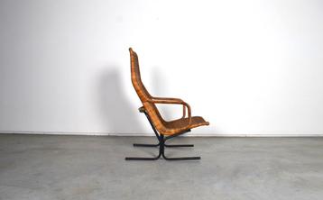 Vintage design stoel door Dirk Van Sliedrecht