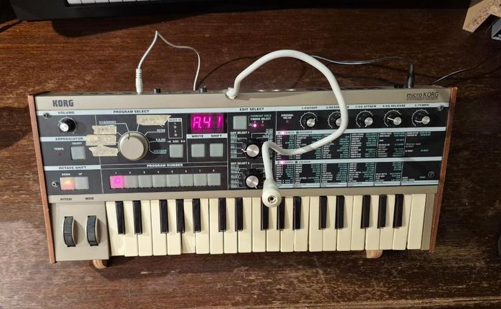 Korg Microkorg, Muziek en Instrumenten, Synthesizers, Gebruikt, Overige aantallen, Korg, Met midi-aansluiting, Ophalen of Verzenden