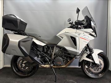 KTM 1290 SUPER ADVENTURE GT*** garantie *** beschikbaar voor biedingen